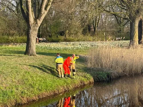 22-03-2026 Persoon te water Veghel 01