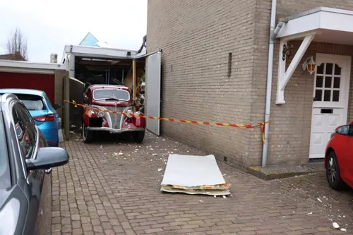 04-04-2026 Explosie garage in Erp 04