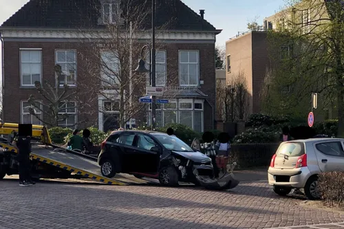 08-04-2026 Aanrijding Markt Veghel 05
