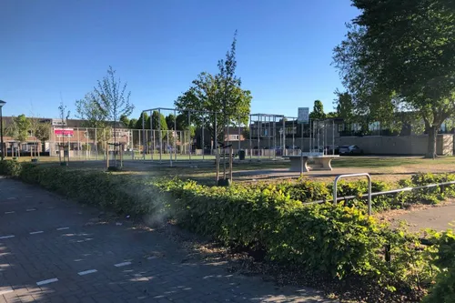 Buitenbrand bij BS De Vijfmaster in Veghel 06