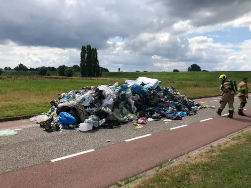 27-07-2026 Afvalbrand Veghel 02