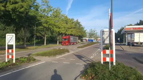 02-10-2026 Blokkade vrachtwagen De Leest  02
