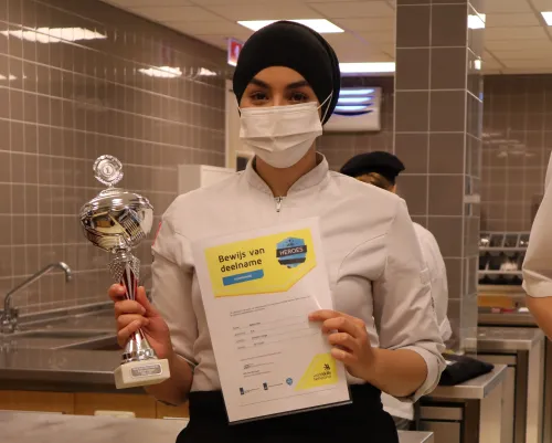 meppel drenthe colleg safeya uit