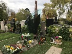 pn friedplatz wenen falco 300x225