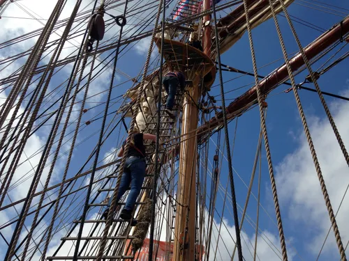 tallshiprace 2014c
