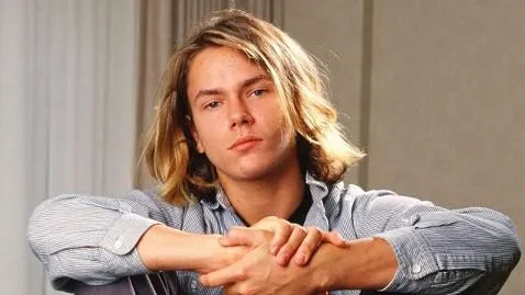river phoenix1