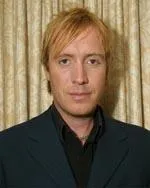 rhys ifans nieuws