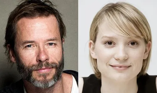 1212590 guy pearce mia wasikowska