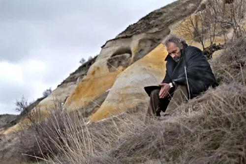 1898ftfpv9 572x382x1