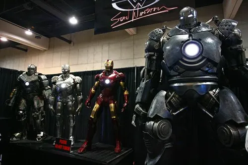 comiccon sundayfinalfloor full 09