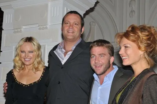 couples retreat cast