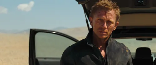 daniel craig on quantum of solace daniel craig 25723881 1266 531