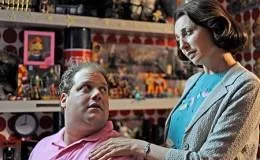 dark horse first look 3 260x160