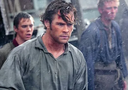 in the heart of the sea chris hemsworth