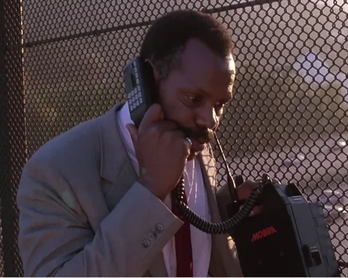 lethalweapon cellphone 739995