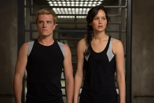 the hunger games catching fire 60082339 st 10 s low