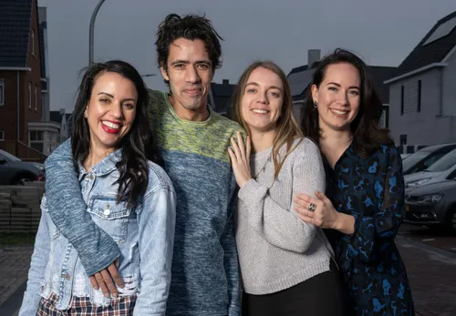 miles ontstaan zussen en betreffende broer