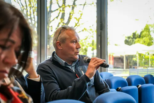 Diskusija apie festivalį ant bangos (S. Igoninaitės nuotr.)