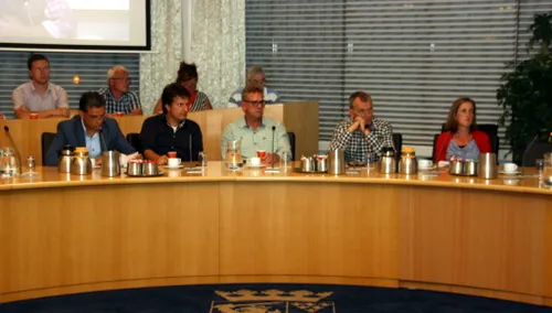 2015 09 03 koopzondag tegenstanders 1024x582