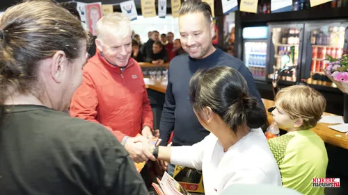 2023 10 28 schoevelaken plakplaatjes 3