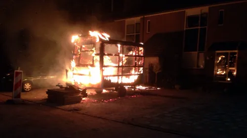 1 foto 28 02 15 06 48 32