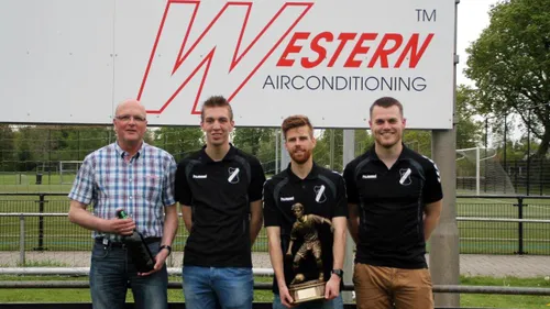 2015 05 09 sc hoevelaken ewoud van de brug speler van het jaar