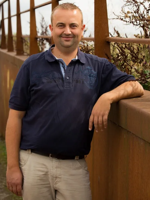 2015 07 06 wim ruitenbeek langs muur