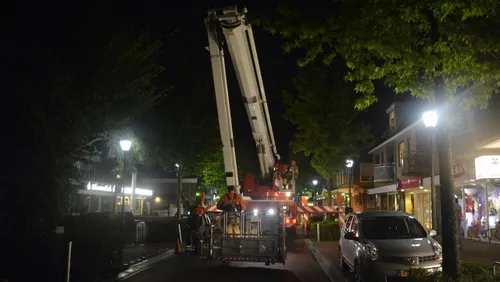2015 08 31 ongeval overhangende tak westerdorpstraat 2