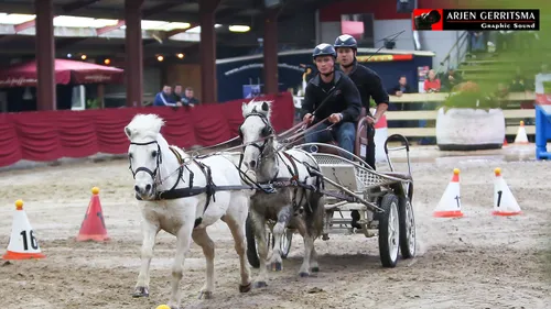 2015 11 07 menindoor 004