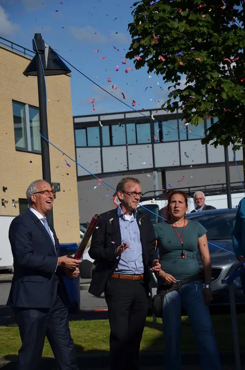 2015 11 09 unica startschot burgemeester renkema en ceo quist