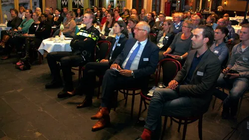 2015 11 16 stopdrugsnijkerk 1