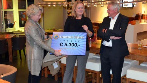 2015 12 03 lions vluchtelingenwerk