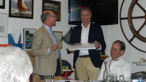 2016 04 04 bestuurswisseling de zuidwal b