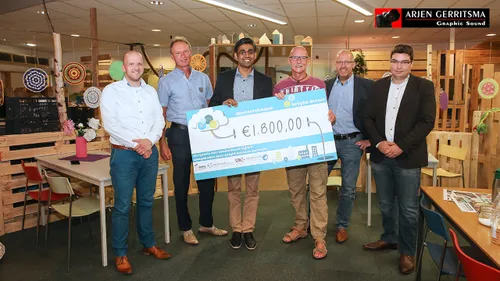 2016 08 31 cheque voedselbank 04