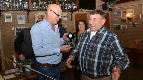 2016 10 21 veensche boys jubilarissen 21 10 willems 60 jaar