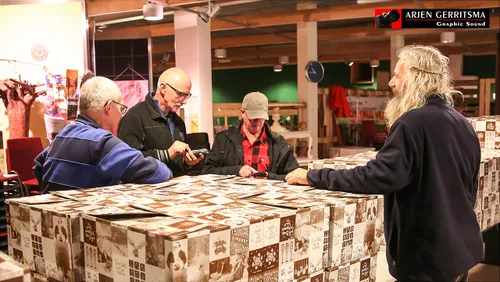 2016 12 23 kerstpakketten voedselbank glazen huys 003