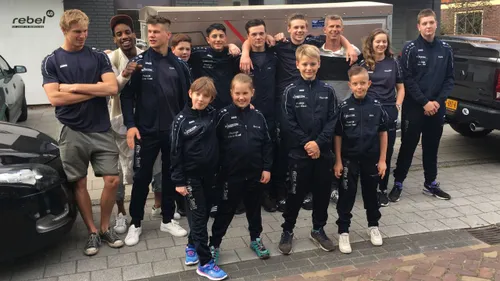 2017 05 28 rebel nieuwe trainingspakken