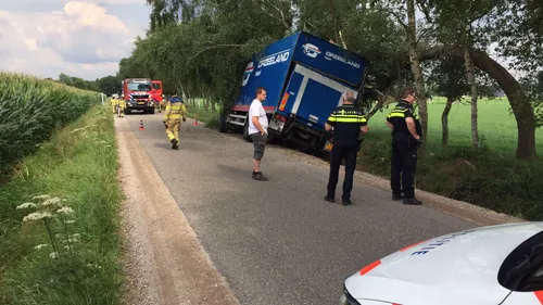 2017 07 20 gekantelde vrachtwagen 4