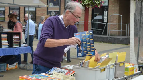 2017 07 29 boek curiosamarkt a