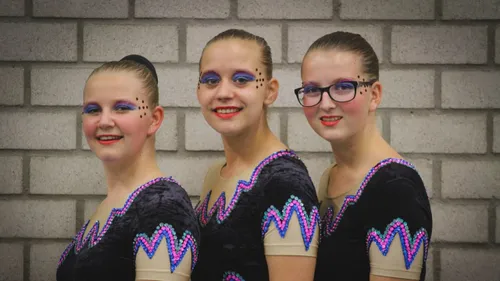 2017 09 11 majorettes jaqueline maaike denise