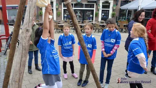 2017 10 04 kinderboekenweek opening griezelig rootselaarschool 4 10 a