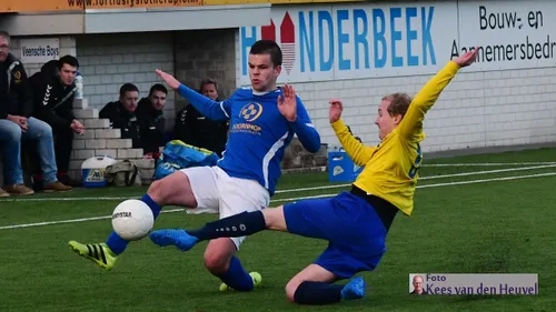 2017 12 16 veensche boys blauwgeel 16 12 hols