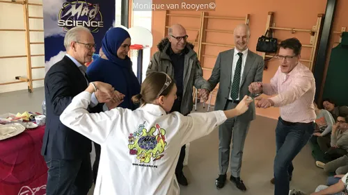 2018 03 21 madscience maranathaschool 6