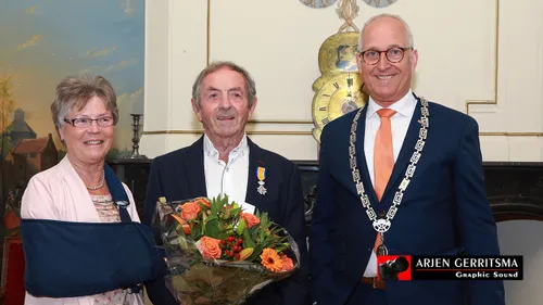 2018 04 14 lintjesregen de heer a van de bor