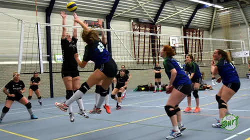 2018 04 21 surf krant