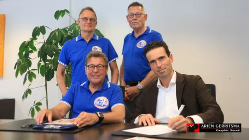 2018 04 30 sponsorcontract univc3a9 oldtimer