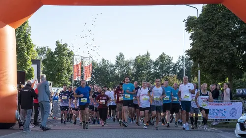 2018 09 14 welloop2018 startschot