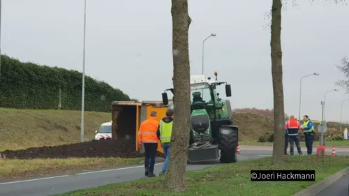 2018 12 05 omgevallen aanhanger 001