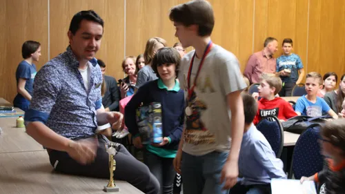 2019 03 31 gooise schaakvereniging wint verenigingsprijs