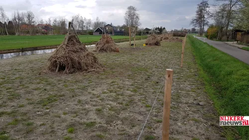 2019 04 03 insectenhotels vrouwenweg aeres 008